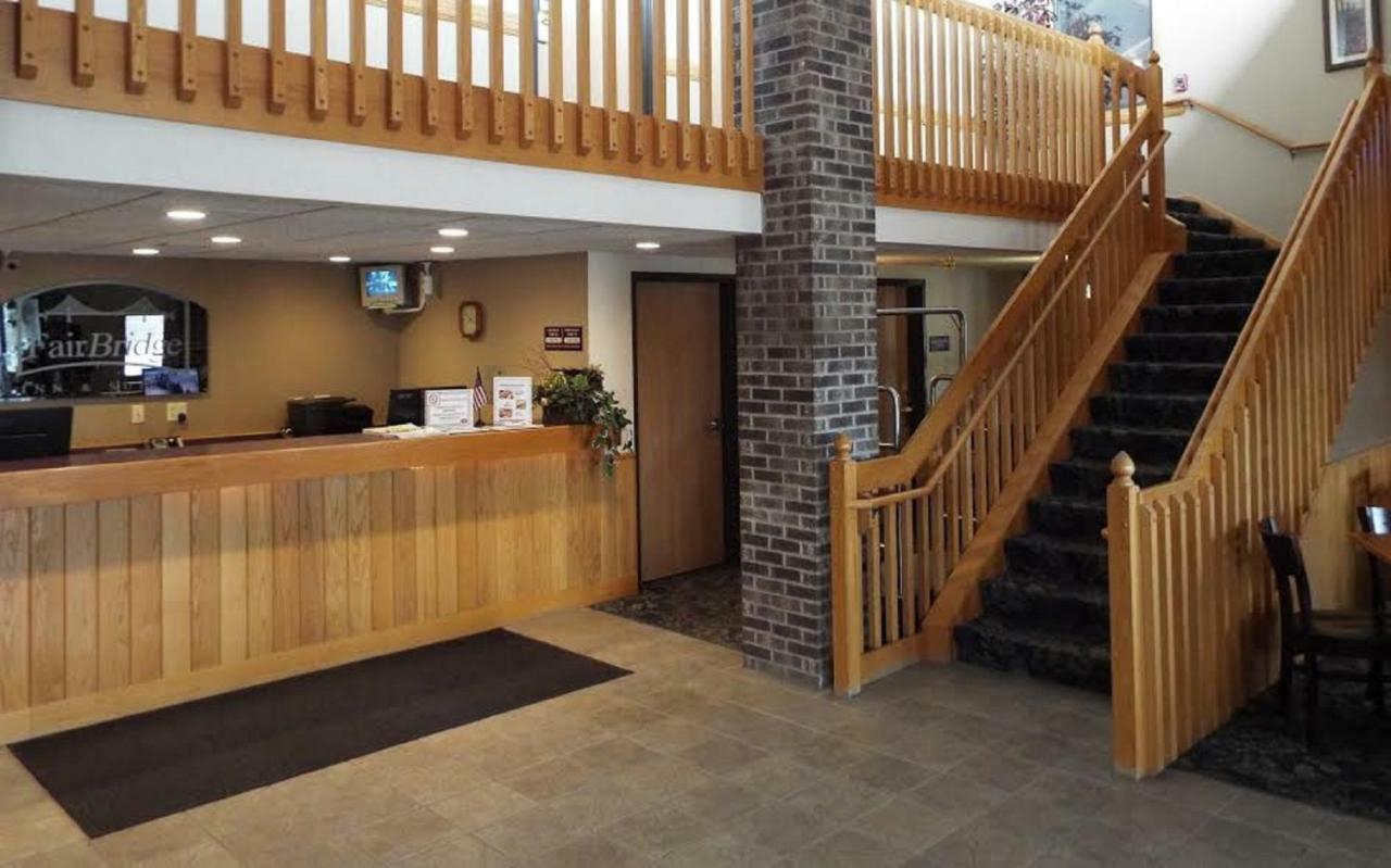 Fairbridge Inn & Suites Thorp Esterno foto